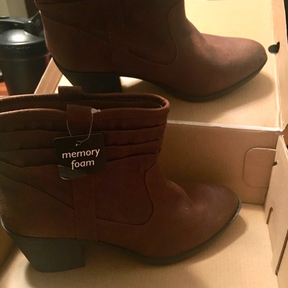 Az Garber - Picture 2 of 5